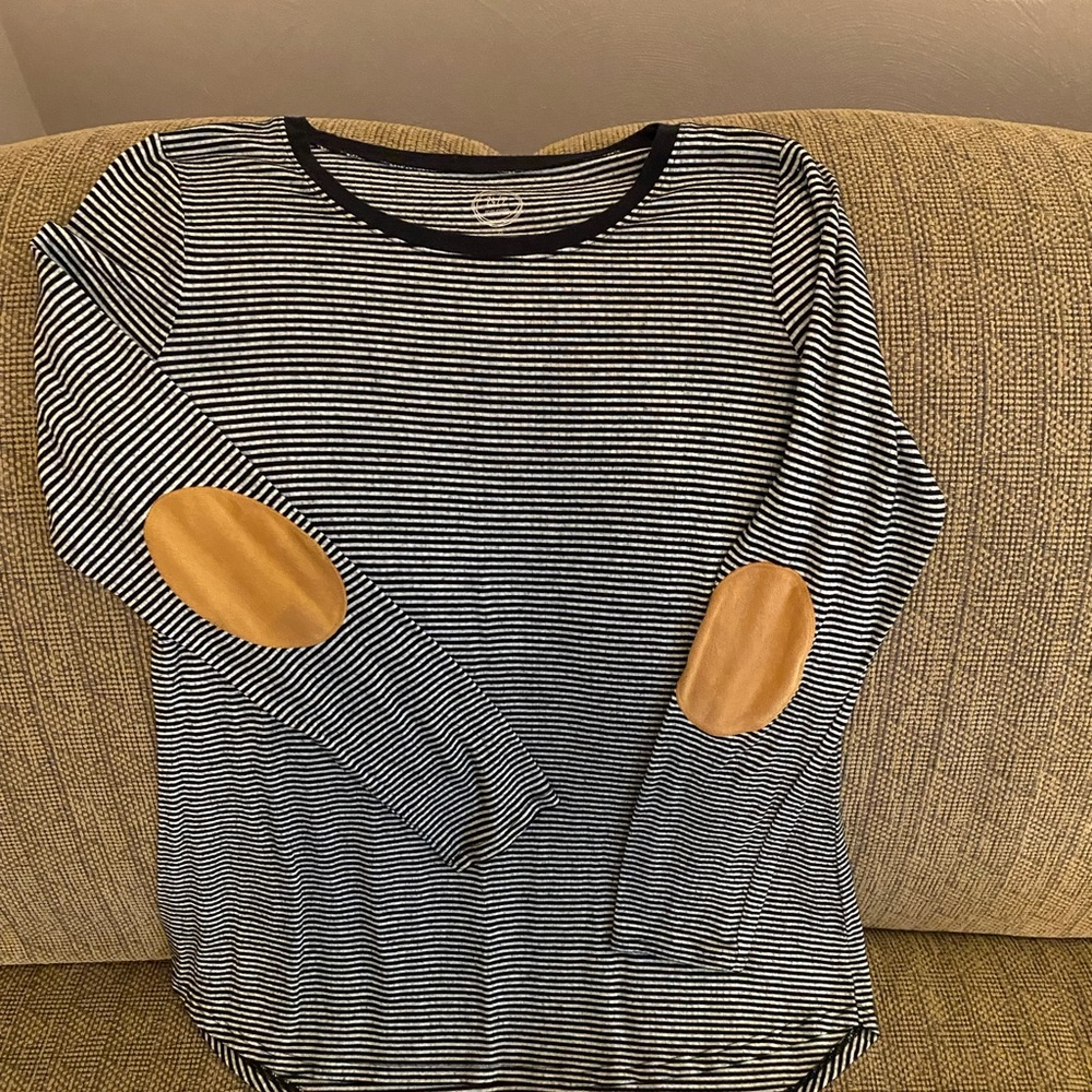 Women’s Long Sleeve Top